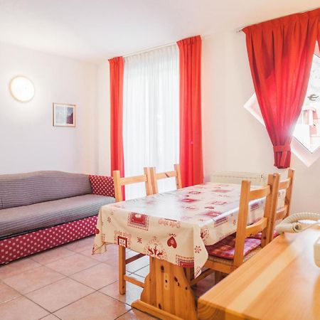 Residence Al Caminetto Molveno Luaran gambar