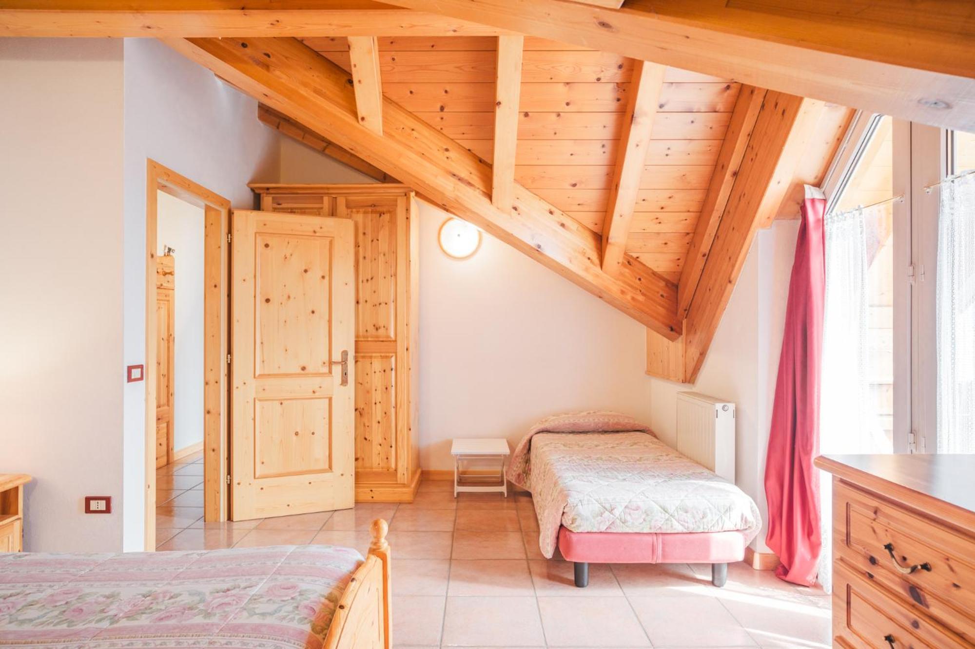 Residence Al Caminetto Molveno Luaran gambar