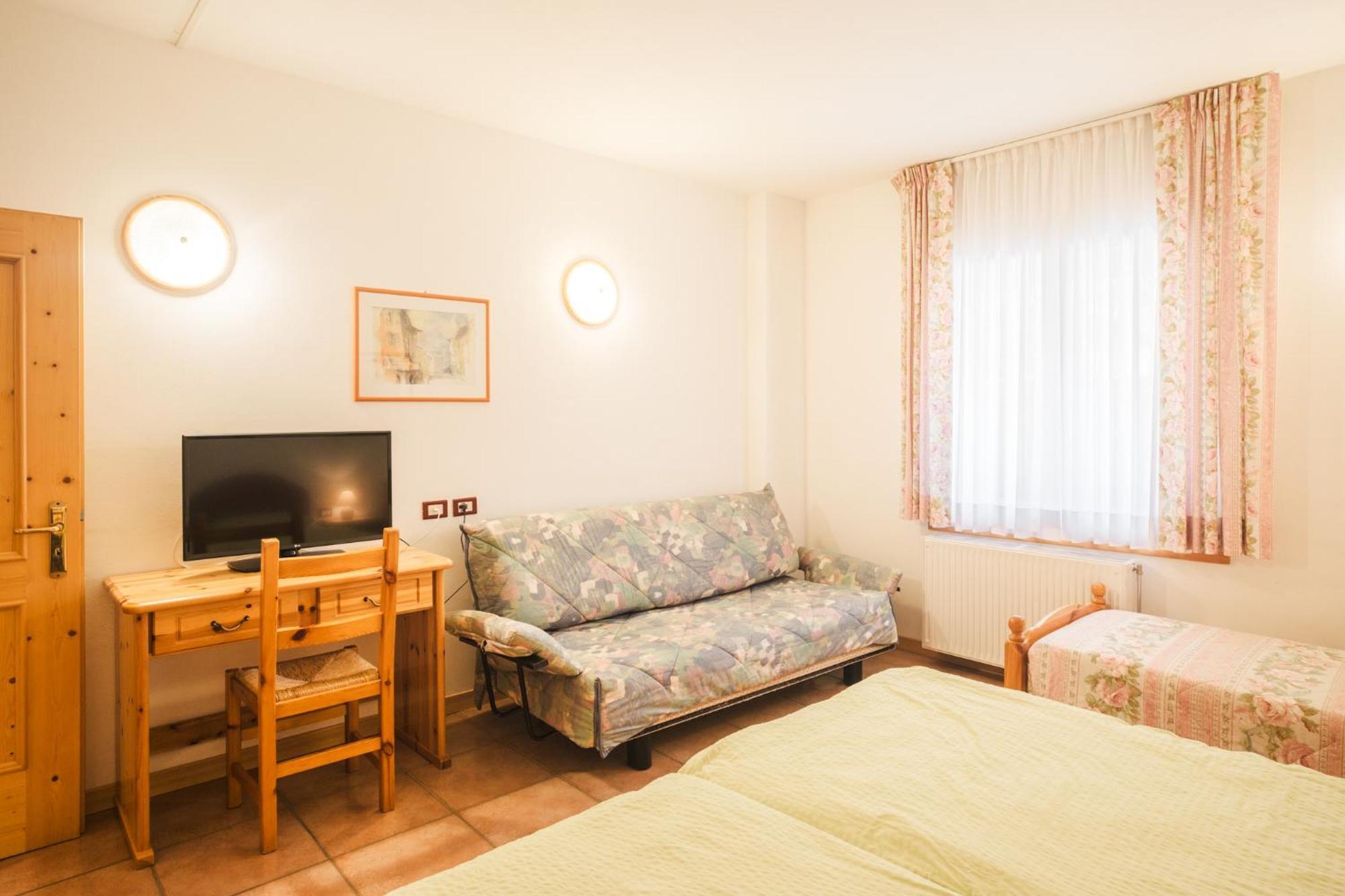 Residence Al Caminetto Molveno Luaran gambar