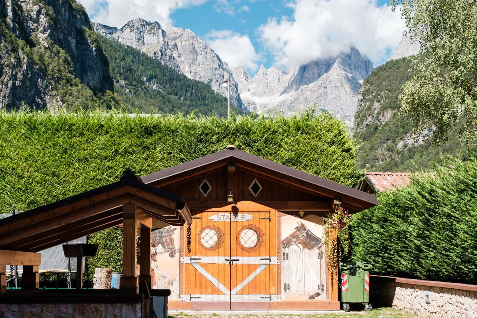 Residence Al Caminetto Molveno Luaran gambar