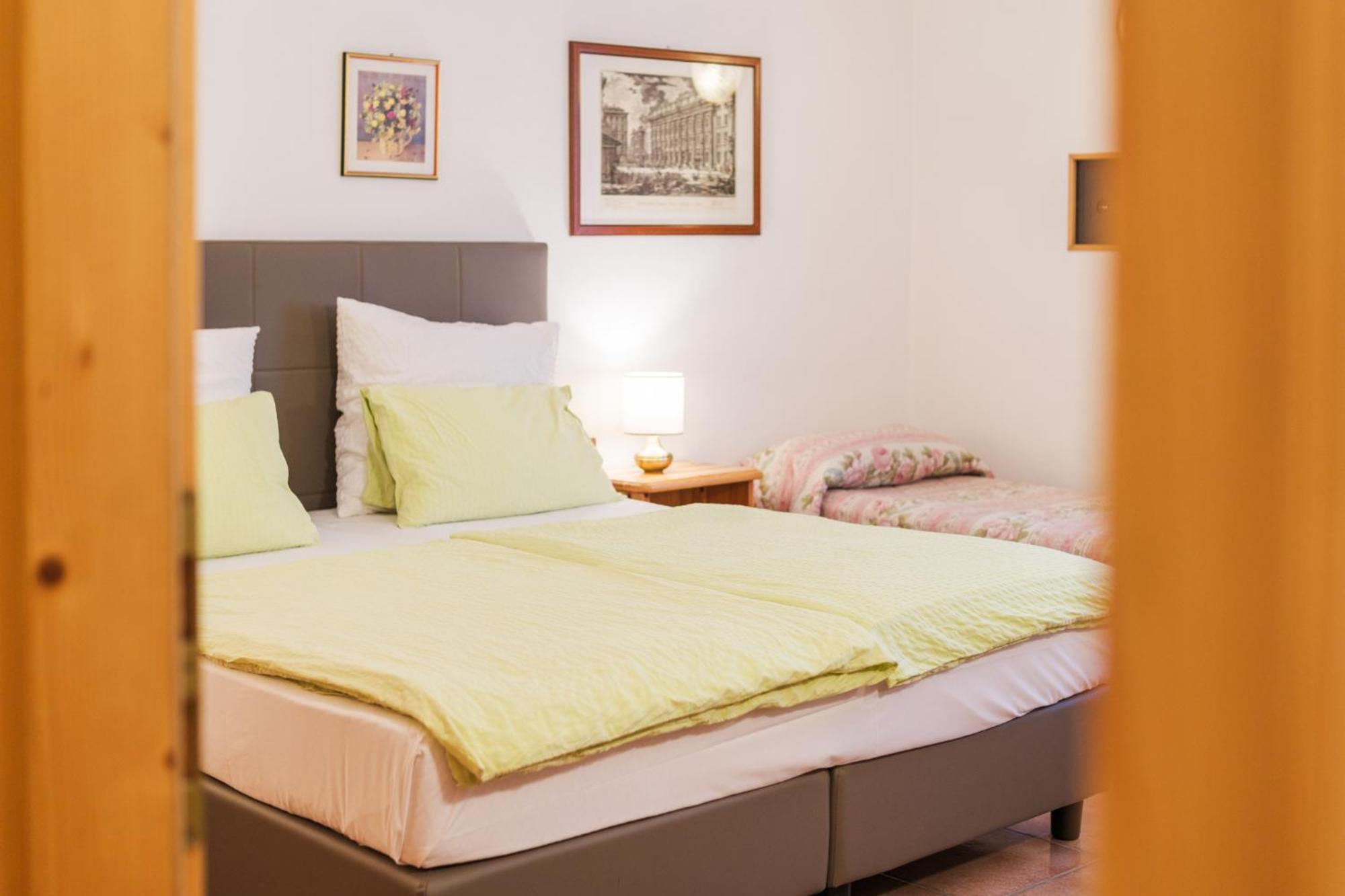 Residence Al Caminetto Molveno Luaran gambar