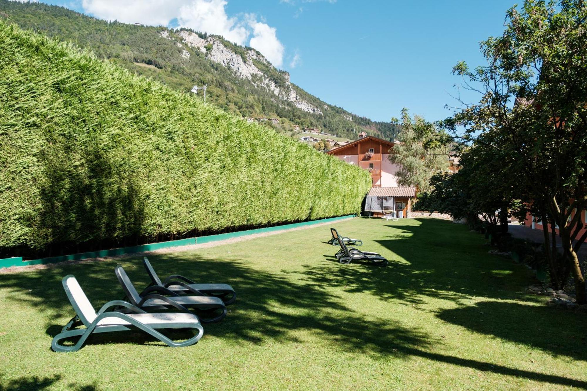 Residence Al Caminetto Molveno Luaran gambar