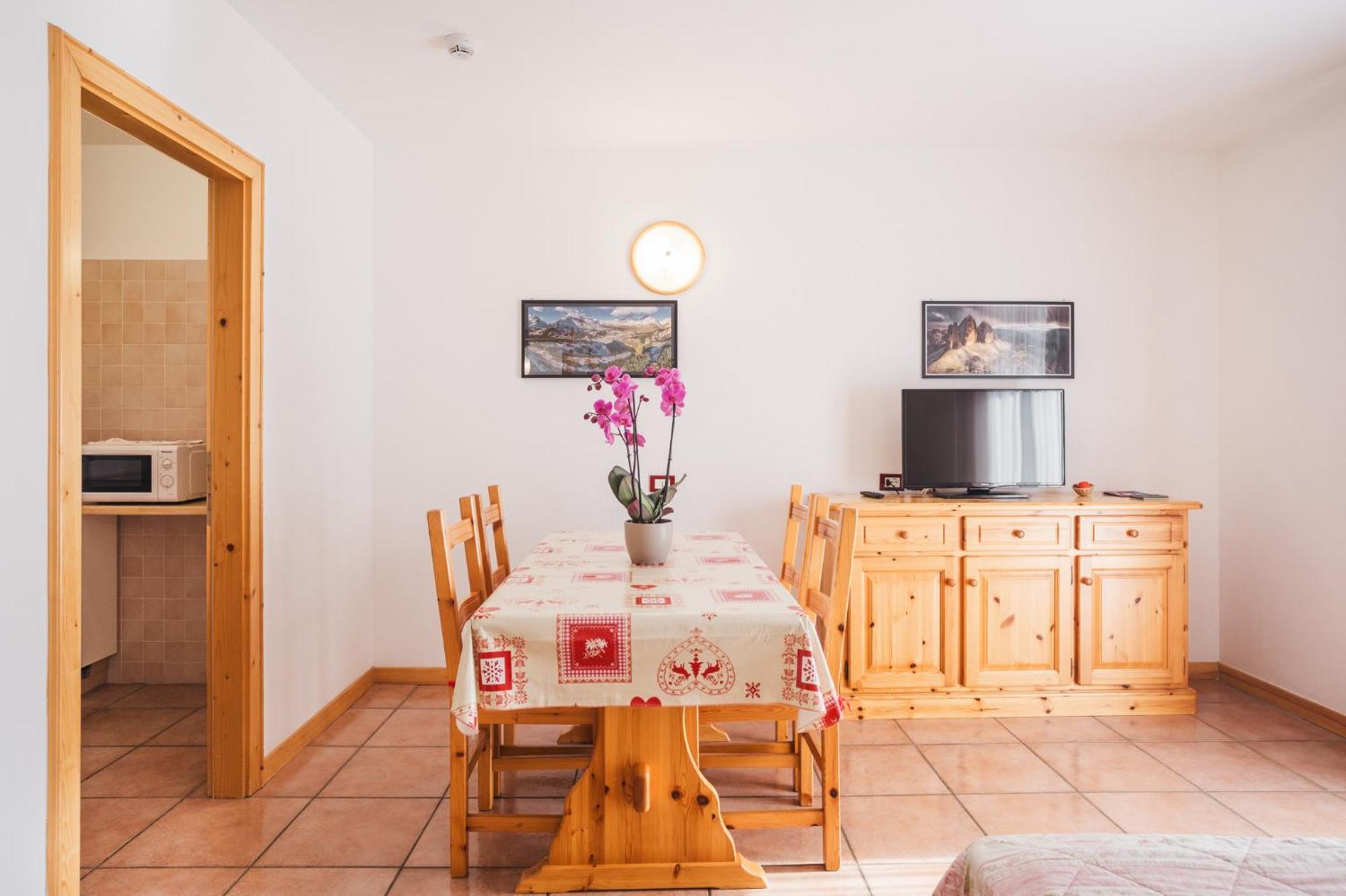Residence Al Caminetto Molveno Luaran gambar