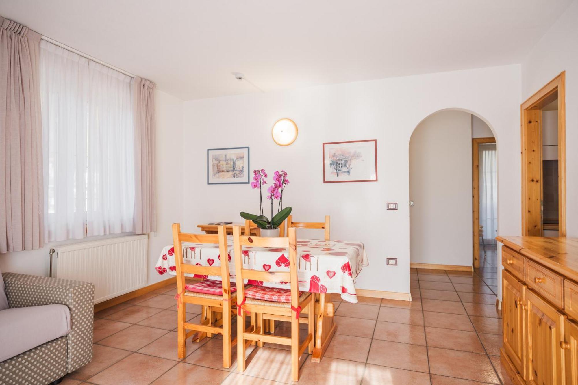 Residence Al Caminetto Molveno Luaran gambar