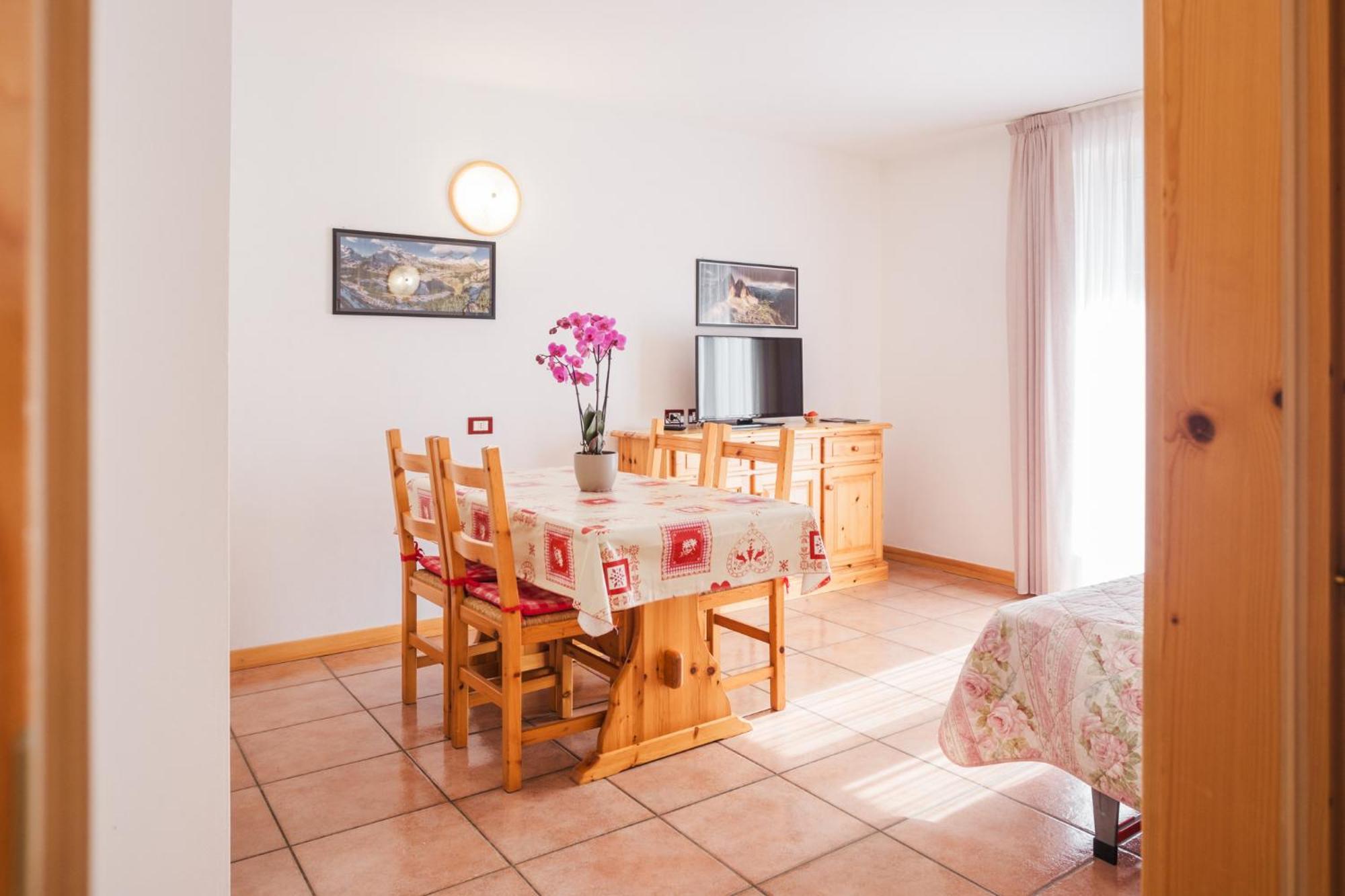 Residence Al Caminetto Molveno Luaran gambar