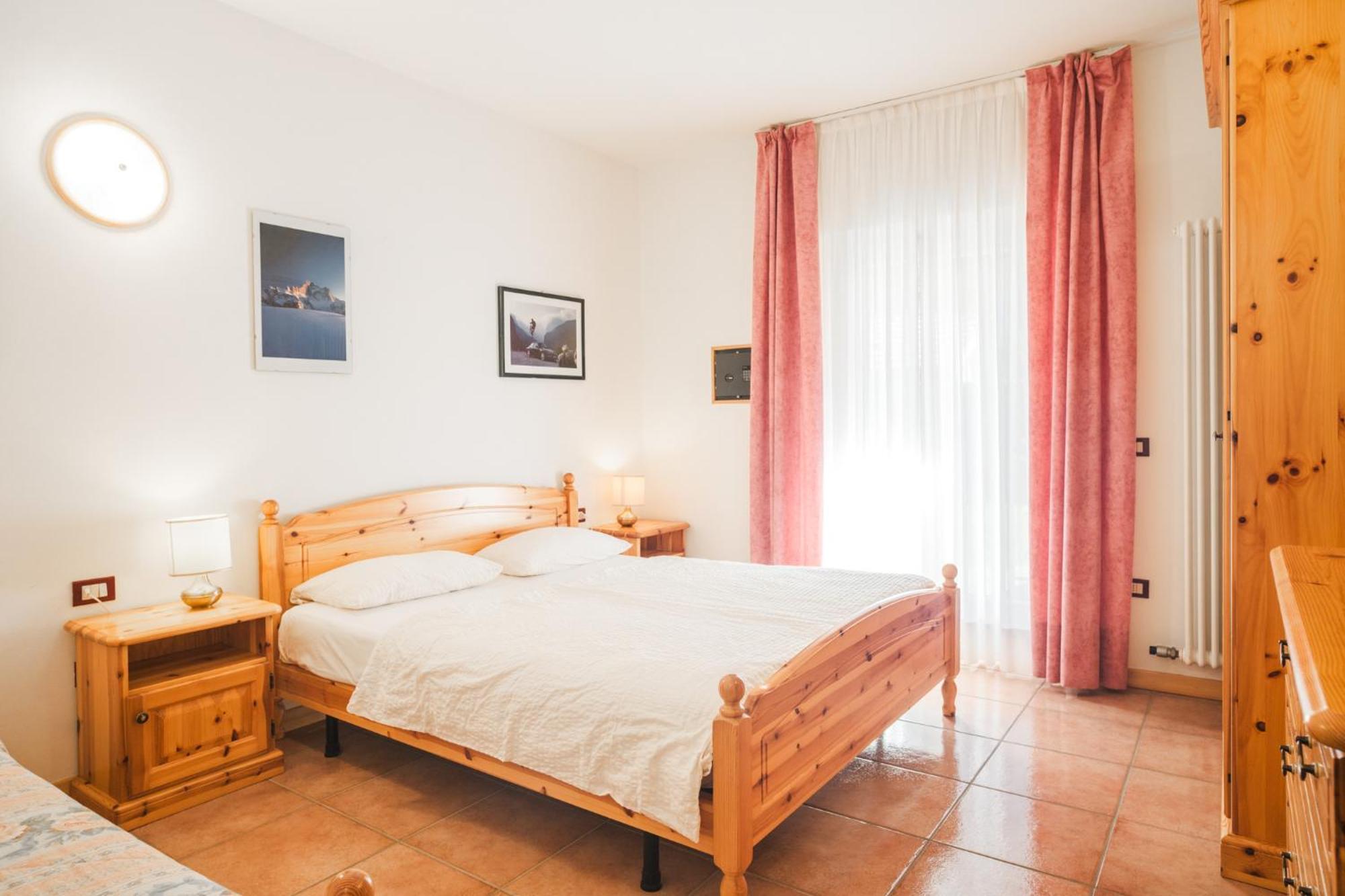 Residence Al Caminetto Molveno Luaran gambar